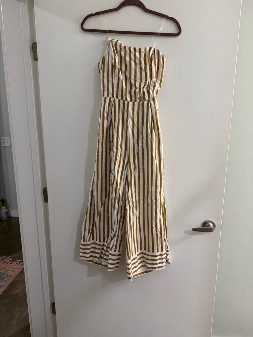 Vestique White and Mustard Striped Strapless Jumpsuit